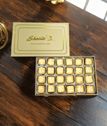 Elegant petitfour dates